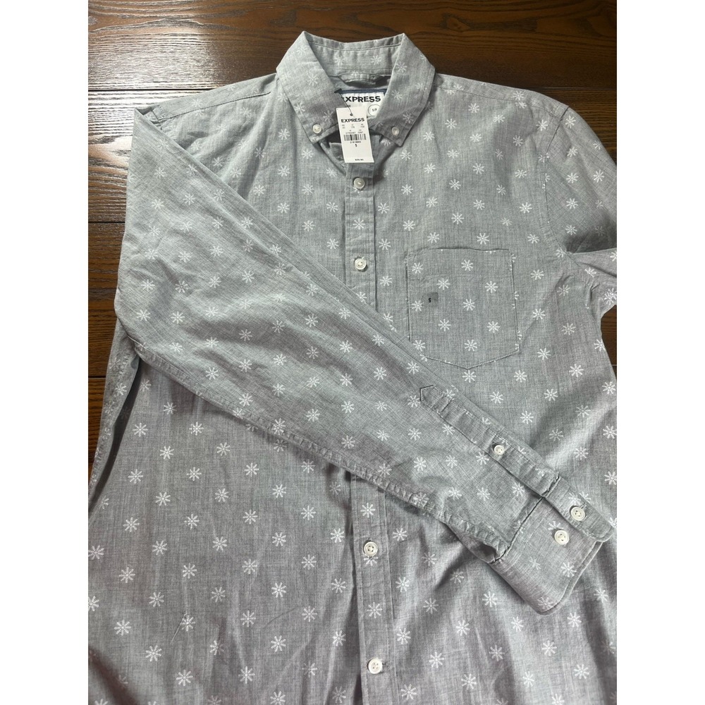 NEW Express Shirt Men's Small Classic Soft Wash Snowflake AOP Print Button Up